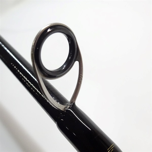 ２０オーバーゼア１０３Ｍ
